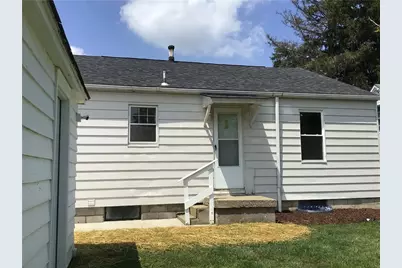 653 Spencer Ave, Sharon, PA 16146 - Photo 3