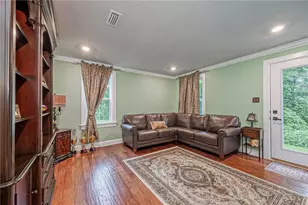 180 Laurel Pl Ln, Pittsburgh, PA 15241 - Photo 13