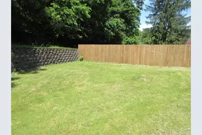 110 Logan Rd, Bethel Park, PA 15102 - Photo 11