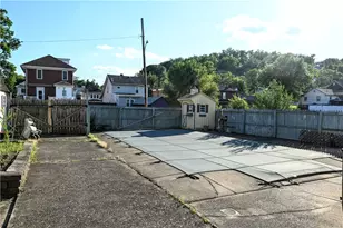 513 N 5th St, Clairton, PA 15025 - Photo 39