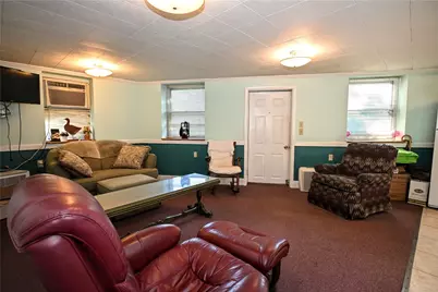 513 N 5th St, Clairton, PA 15025 - Photo 31
