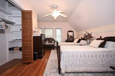 513 N 5th St, Clairton, PA 15025 - Photo 25