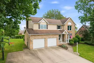 577 Agnes St, Hempfield Township, PA 15601 - Photo 3