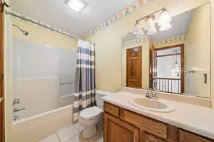577 Agnes St, Hempfield Township, PA 15601 - Photo 25