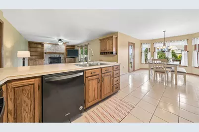 577 Agnes Street, Hempfield Township, PA 15601 - Photo 9