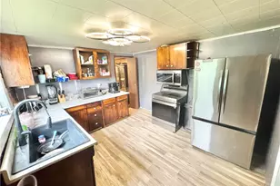 38 Greenhill Rd, Rostraver, PA 15012 - Photo 9
