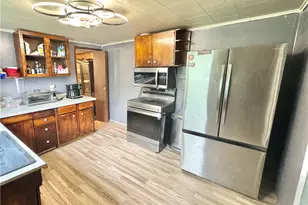38 Greenhill Rd, Rostraver, PA 15012 - Photo 7