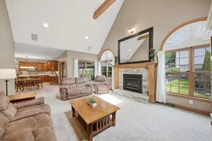 807 Cavan Dr, Cranberry Township, PA 16066 - Photo 17