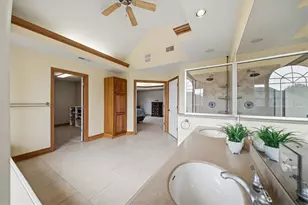 807 Cavan Dr, Cranberry Township, PA 16066 - Photo 39