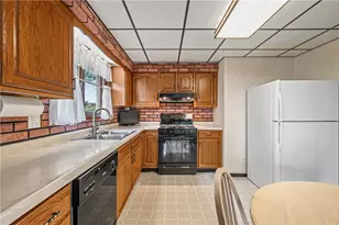 218 Brand Ave, Imperial, PA 15126 - Photo 11