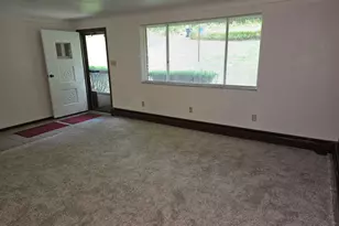 11255 Brokers Ln, North Huntingdon, PA 15642 - Photo 9