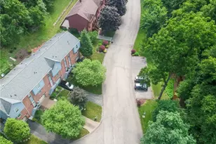 174 Old English Rd, Ross Twp, PA 15237 - Photo 23