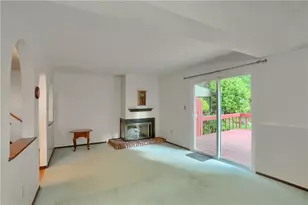 174 Old English Rd, Ross Twp, PA 15237 - Photo 3