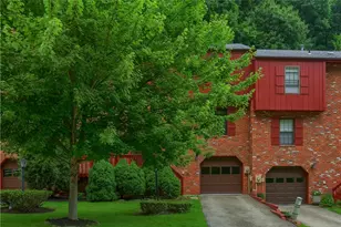174 Old English Rd, Ross Twp, PA 15237 - Photo 1