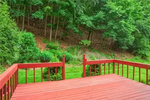 174 Old English Rd, Ross Twp, PA 15237 - Photo 21