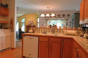 806 Kocher Dr, Grove City Boro, PA 16127 - Photo 23