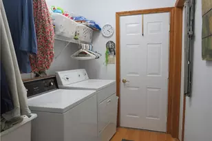 806 Kocher Dr, Grove City Boro, PA 16127 - Photo 35