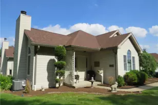806 Kocher Dr, Grove City Boro, PA 16127 - Photo 7