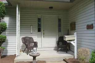 806 Kocher Dr, Grove City Boro, PA 16127 - Photo 5