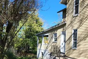 337 Jackson St, Grove City Boro, PA 16127 - Photo 3