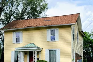 337 Jackson St, Grove City Boro, PA 16127 - Photo 1