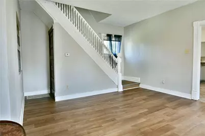 574 Thornton St, Sharon, PA 16146 - Photo 11