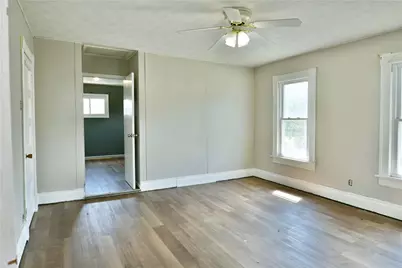 574 Thornton St, Sharon, PA 16146 - Photo 31