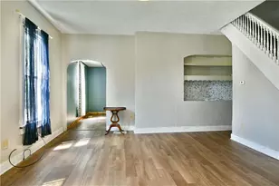 574 Thornton St, Sharon, PA 16146 - Photo 9