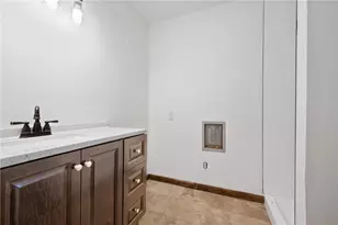 1156 Cole Rd, Kiskiminetas Township, PA 15613 - Photo 9