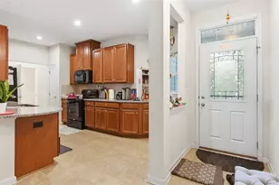 2014 Connecticut Ln, Pittsburgh, PA 15143 - Photo 7