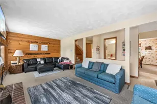561 Pine Ct, Hidden Valley, PA 15502 - Photo 3