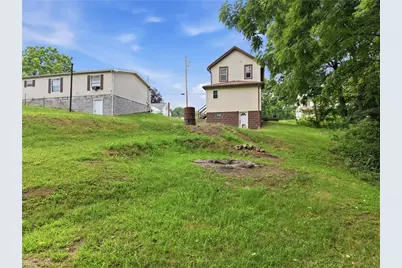 407 Boston Ave, Union Township, PA 16101 - Photo 9