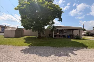 3202 46th St, Pulaski Township, PA 15066 - Photo 5