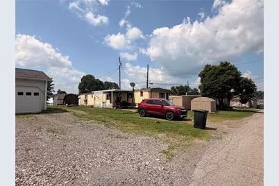 3202 46th St., Pulaski Township, PA 15066 - Photo 3