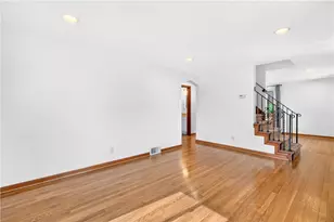 143 Lily Dr, Pittsburgh, PA 15116 - Photo 15
