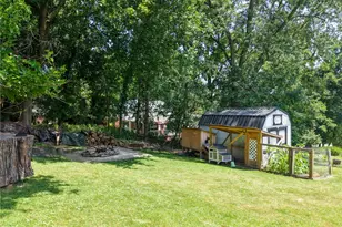 120 Elmwood Dr, Pittsburgh, PA 15116 - Photo 9