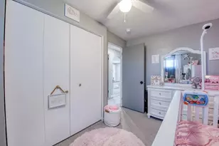 120 Elmwood Dr, Pittsburgh, PA 15116 - Photo 27
