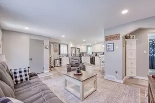 120 Elmwood Dr, Pittsburgh, PA 15116 - Photo 19
