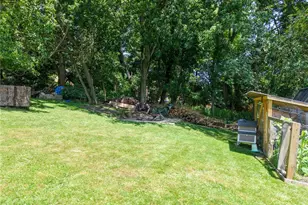 120 Elmwood Dr, Pittsburgh, PA 15116 - Photo 7