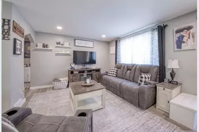120 Elmwood Dr, Pittsburgh, PA 15116 - Photo 21