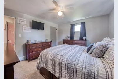 120 Elmwood Dr, Pittsburgh, PA 15116 - Photo 23