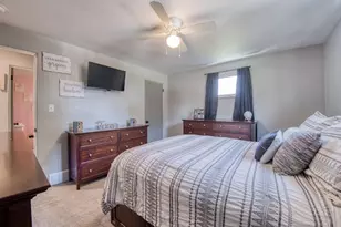 120 Elmwood Dr, Pittsburgh, PA 15116 - Photo 23