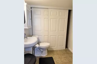 523 W Main Street, Carnegie, PA 15106 - Photo 13
