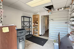 523 W Main St, Carnegie, PA 15106 - Photo 11