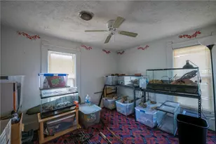 317 311 321 325 S Washington St, Eau Claire, PA 16030 - Photo 25