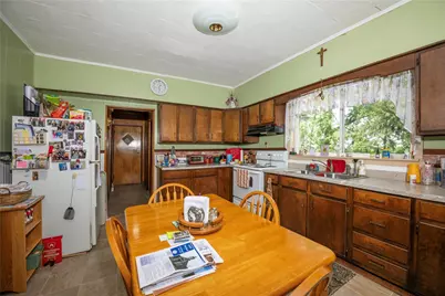 311,321,325 S Washington St, Eau Claire, PA 16030 - Photo 41