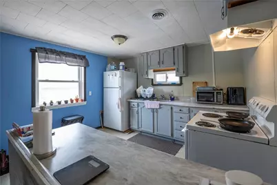 317,311,321,325 S Washington St, Eau Claire, PA 16030 - Photo 23