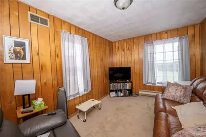 317,311,321,325 S Washington St, Eau Claire, PA 16030 - Photo 13