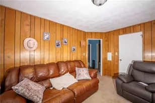 311 321 325 S Washington St, Eau Claire, PA 16030 - Photo 13