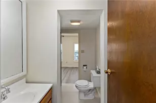 2722 Mission St, Pittsburgh, PA 15203 - Photo 15
